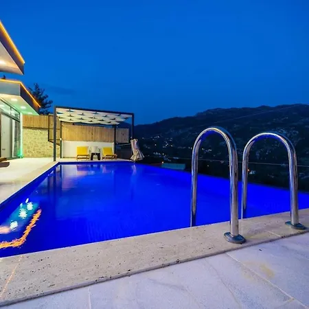 Huzurlu Villa